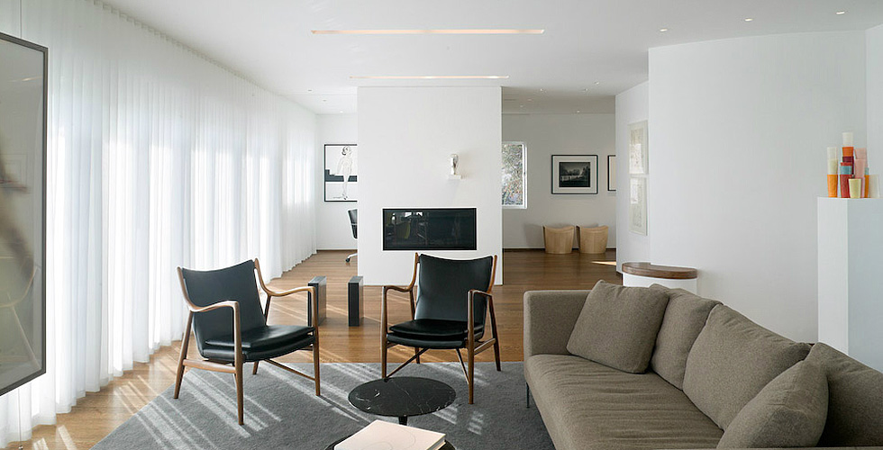 Modern White living space