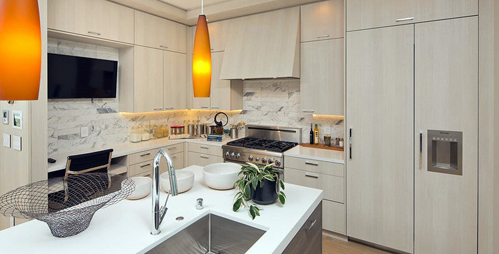 Contemporary Kitchen