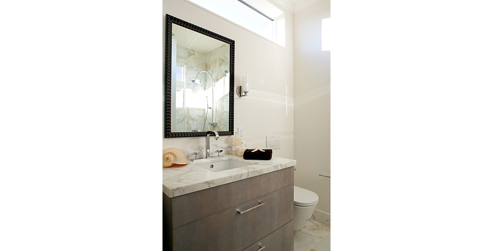 Contemporary Bathroom