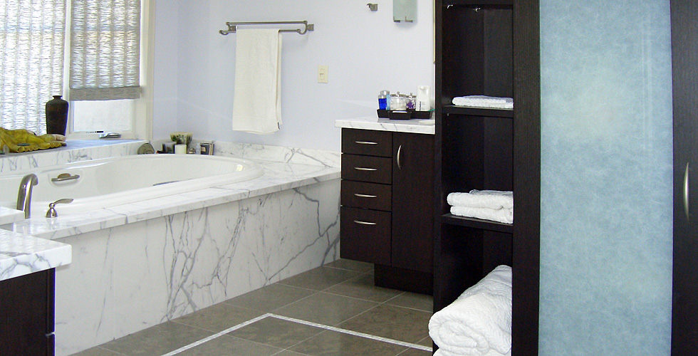 Contemporary bathroom